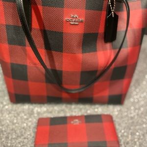 Coach Buffalo Plaid set